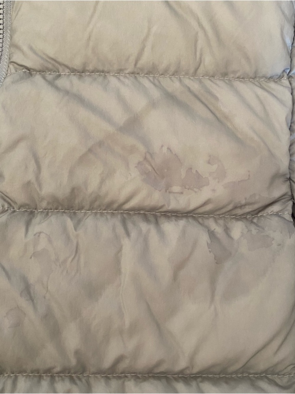 Aritzia Tna little puff puffer jacket - Picture 6 of 15